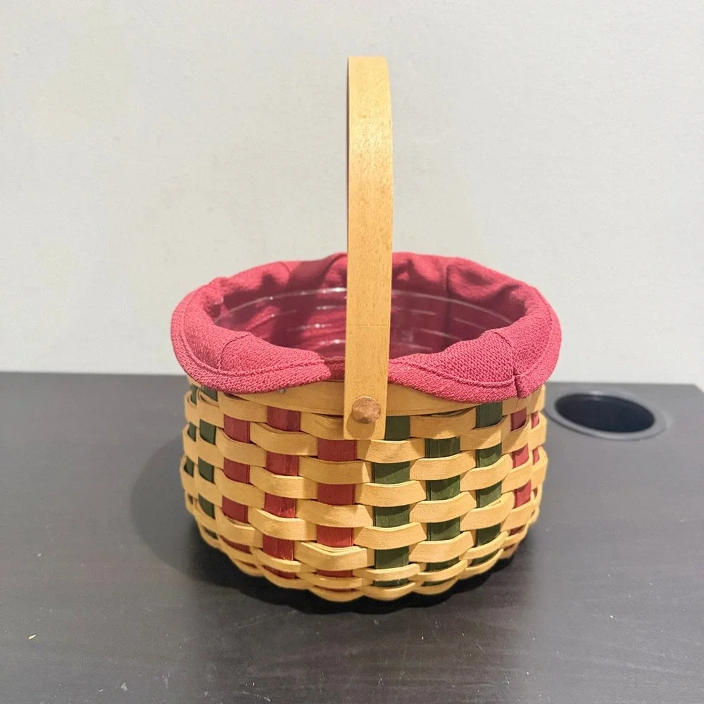 Longaberger 2003 Christmas Collection Caroling Basket Red Green Liner Protector